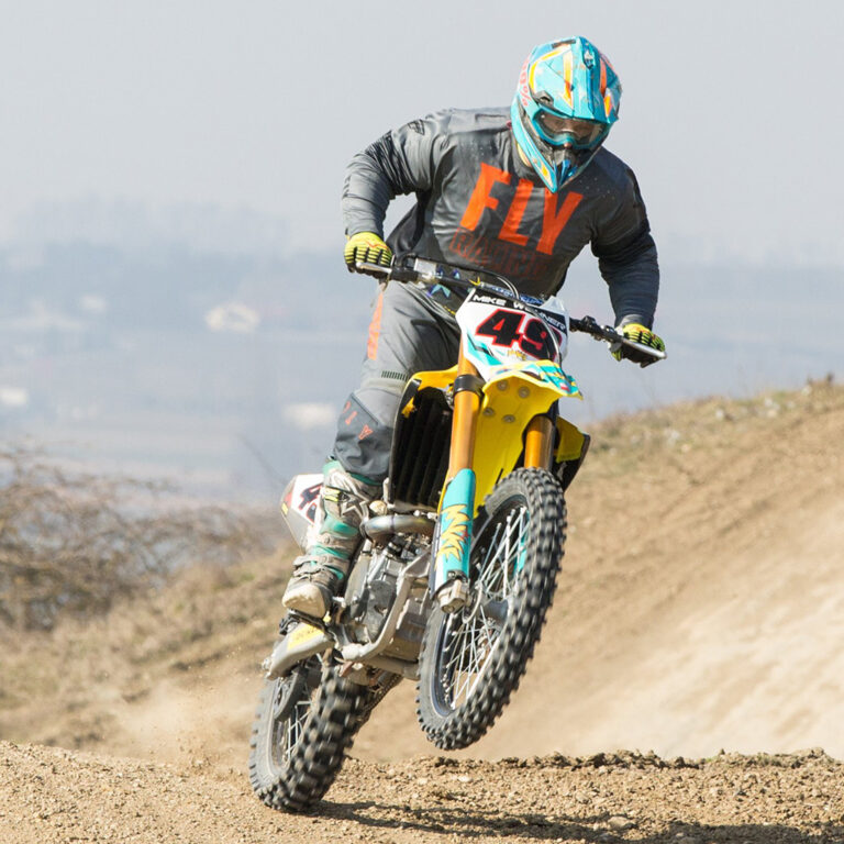 Mike WohnMike Wohner auf Suzuki RMZ 450 in Grosshoeflein.